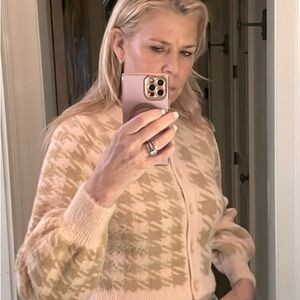 For Love and Lemons 🍋 NWT pink houndstooth cropped sweater Size M